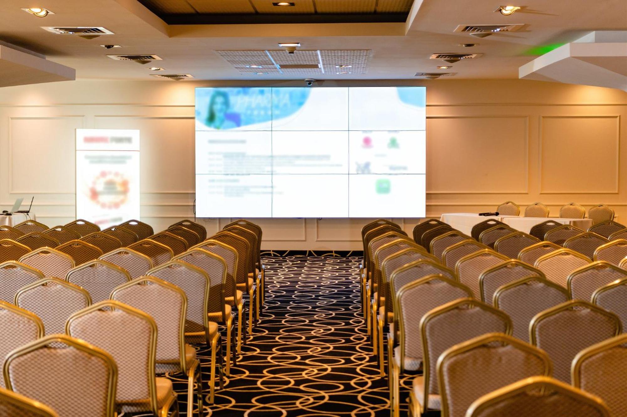 Hotel Business Conference Center & Târgu-Mureş